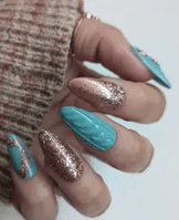 badash_nails-winter-nails_20241212_001907491_480x480